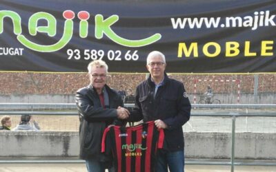 Mobles Majik patrocina els equips del futbol 7 del Santcu
